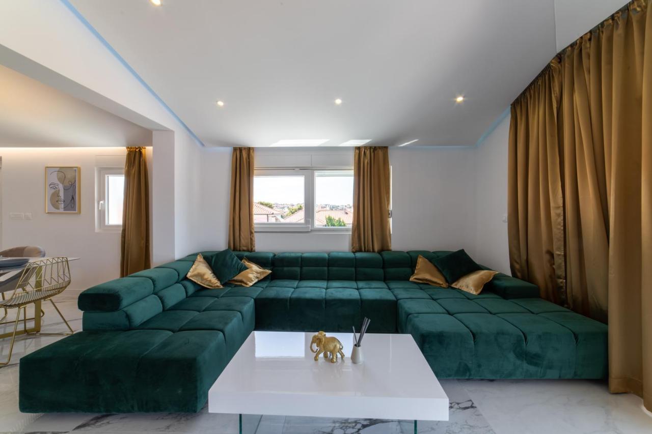 Besker Apartment Trogir Zewnętrze zdjęcie