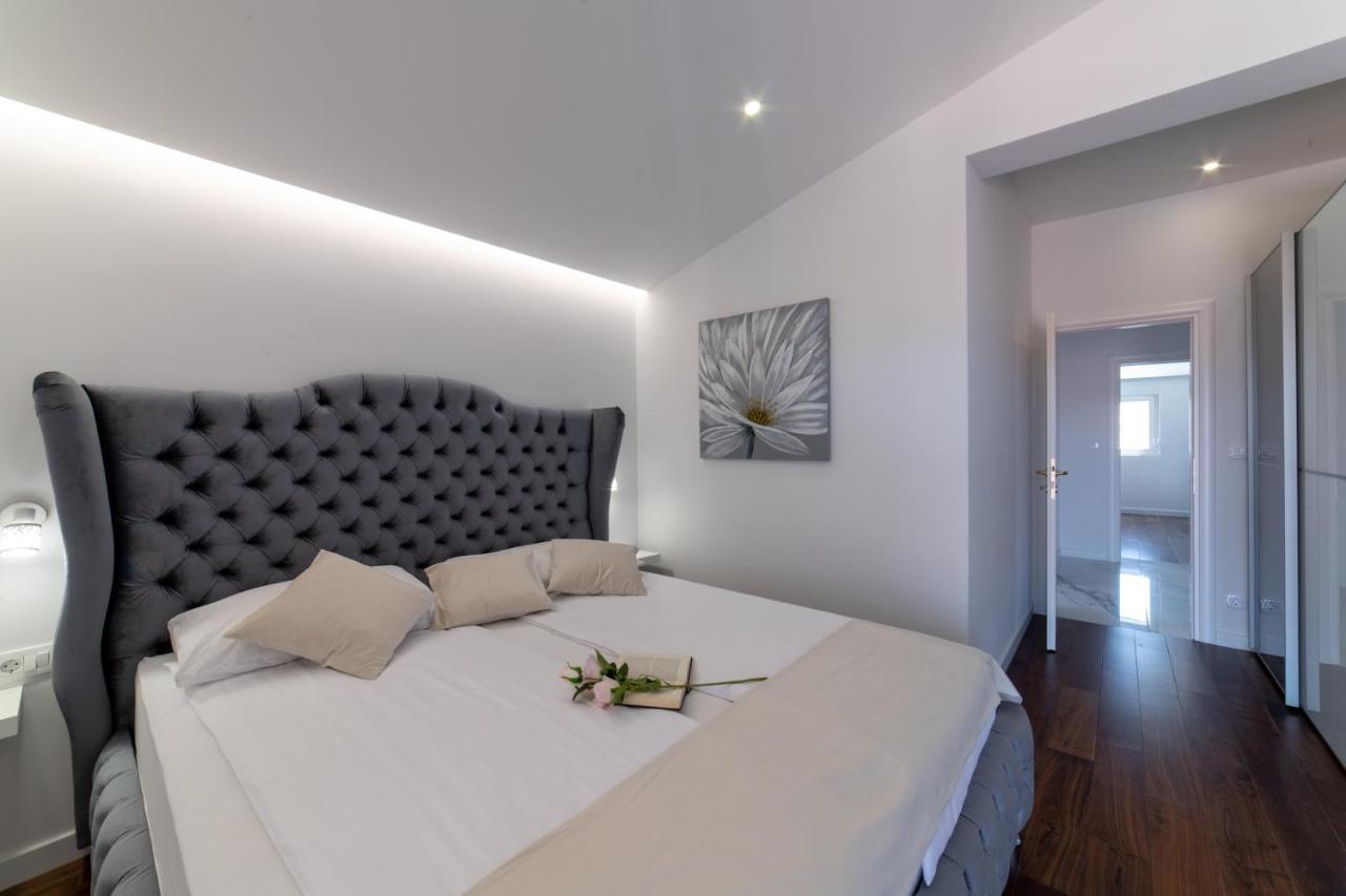 Besker Apartment Trogir Zewnętrze zdjęcie